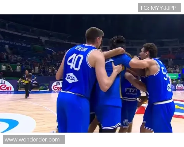 神射手再现神奇手感 丰泰基奥半场8分钟4中4三分砍14分2板